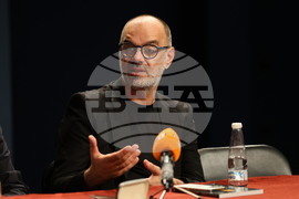 Пловдив - „ Ефектът на Пловдив 2019: Пътуващият човек и европейският път на Драматичен театър-Пловдив“ - конференция