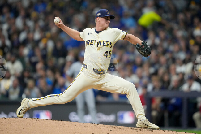 Brewers Priester Baseball