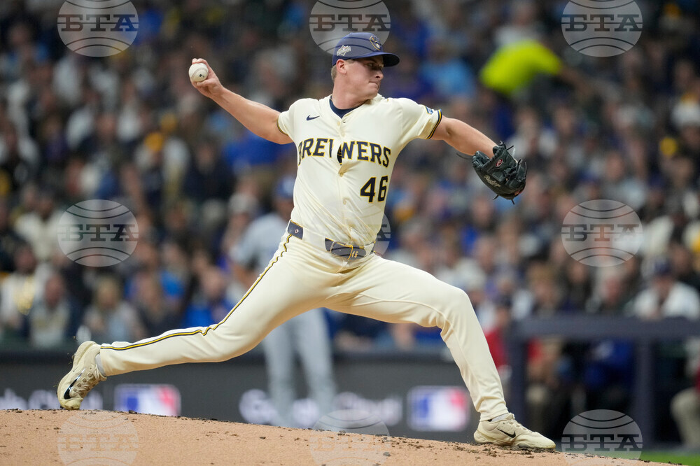 Brewers Priester Baseball