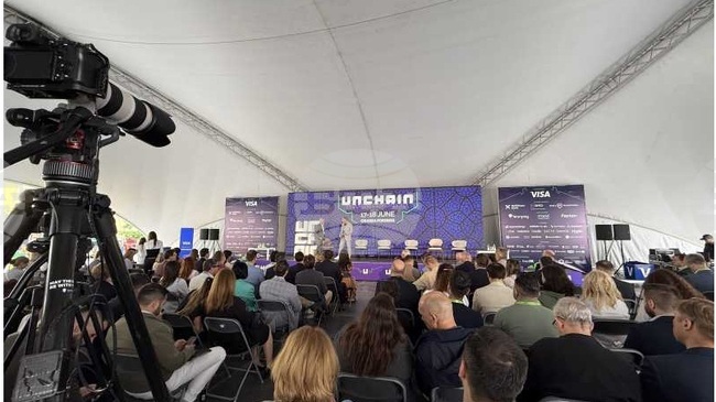Аджерпрес: Фестивалът UNCHAIN в Орадя събира световни лидери от финансовата индустрия