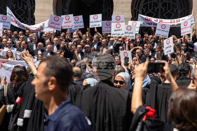 Tunisia Lawyers Strike