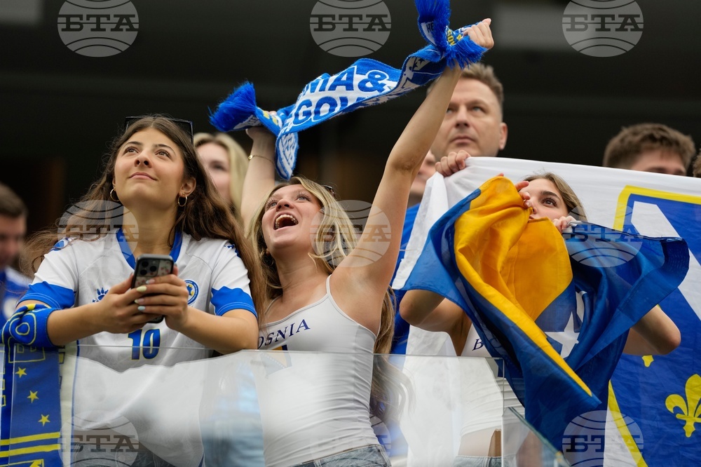 Bosnia Switzerland WCup Soccer
