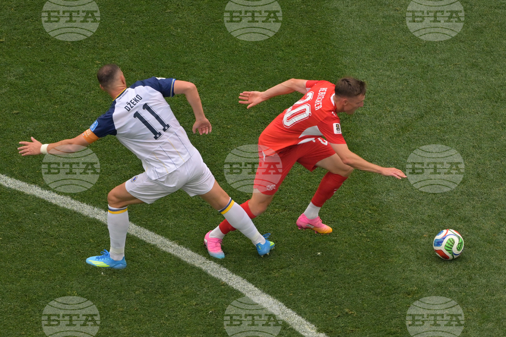 Bosnia Switzerland WCup Soccer