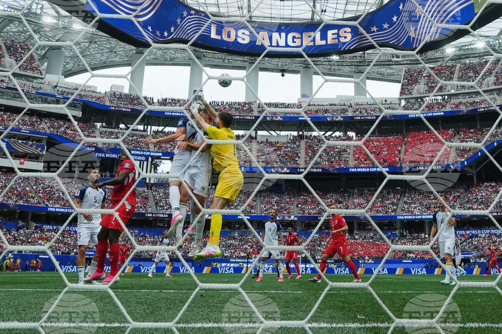 APTOPIX Bosnia Switzerland WCup Soccer