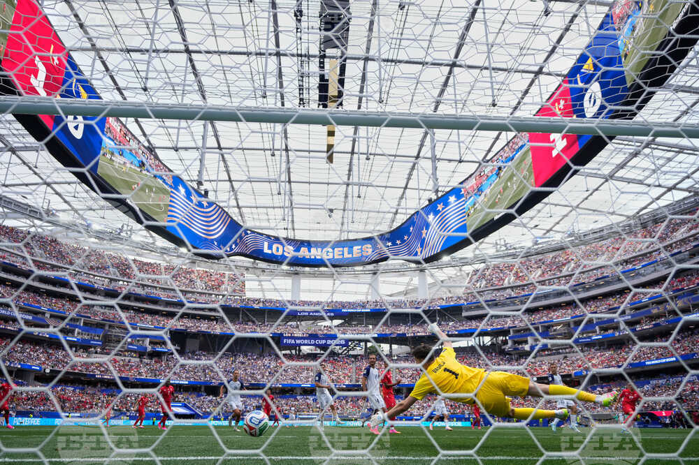 Bosnia Switzerland WCup Soccer