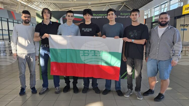 Bulgarian Students Win Four Medals at European Physics Olympiad in Sweden