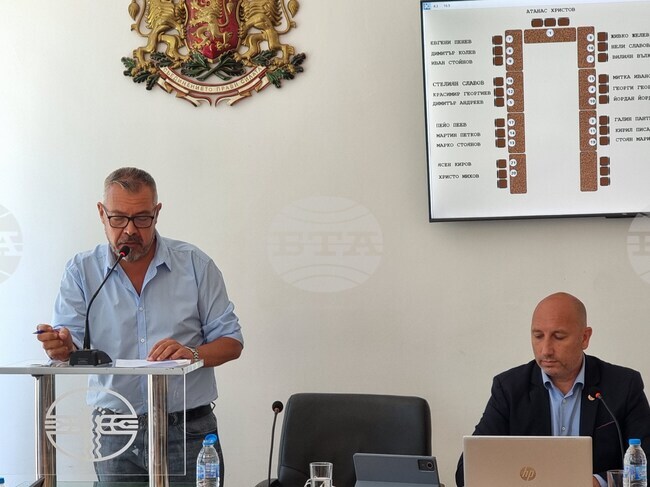Общинският съвет в Тунджа отмени решението си, свързано с изграждане на парк от дейта центрове за изкуствен интелект край село Окоп