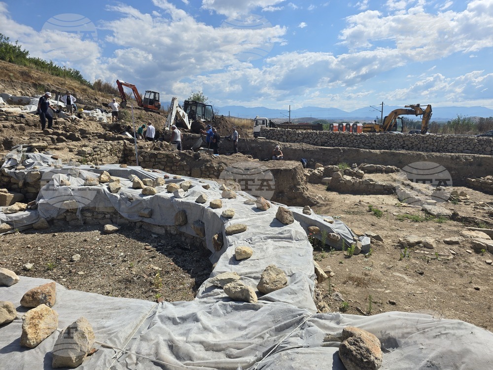 Second Inscription to Heracles Kynagidas Discovered in Heraclea Sintica