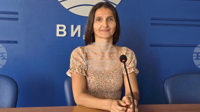 Училищните химни възпитават стремеж към високи идеали и чувство за общност, каза във Видин преподавателят Вержиния Василева