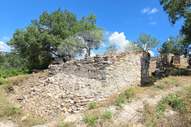 Село Храстово - крепост - археологически разкопки