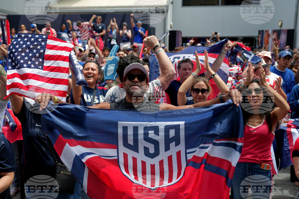 Los Angeles WCup Soccer Reaction