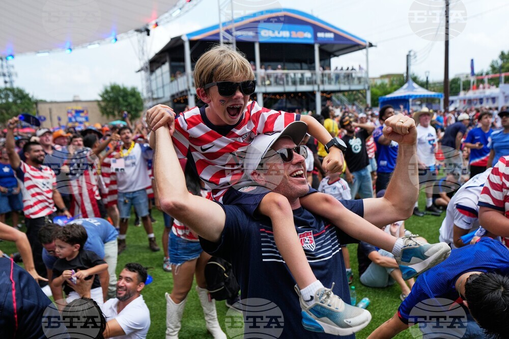 Houston WCup Soccer Reaction
