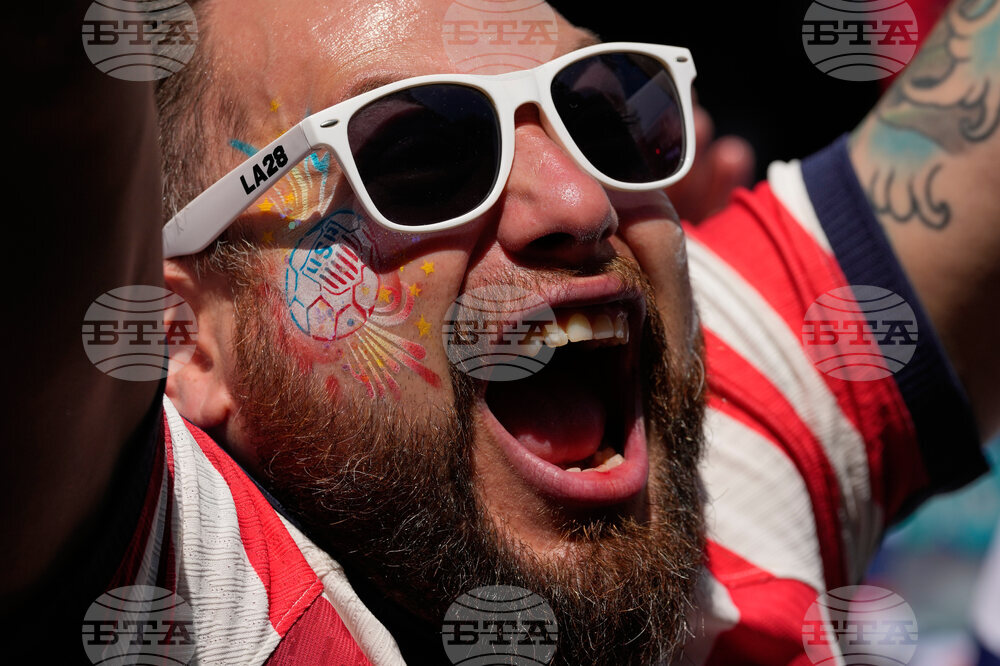 Los Angeles WCup Soccer Reaction