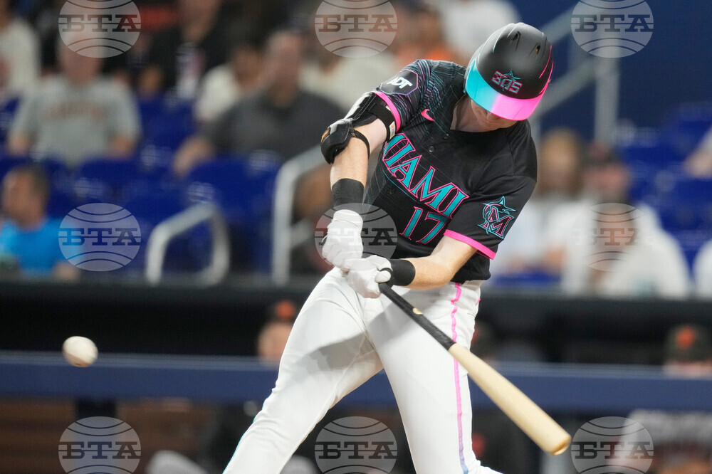 Giants Marlins Baseball