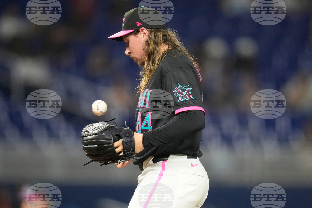 Giants Marlins Baseball