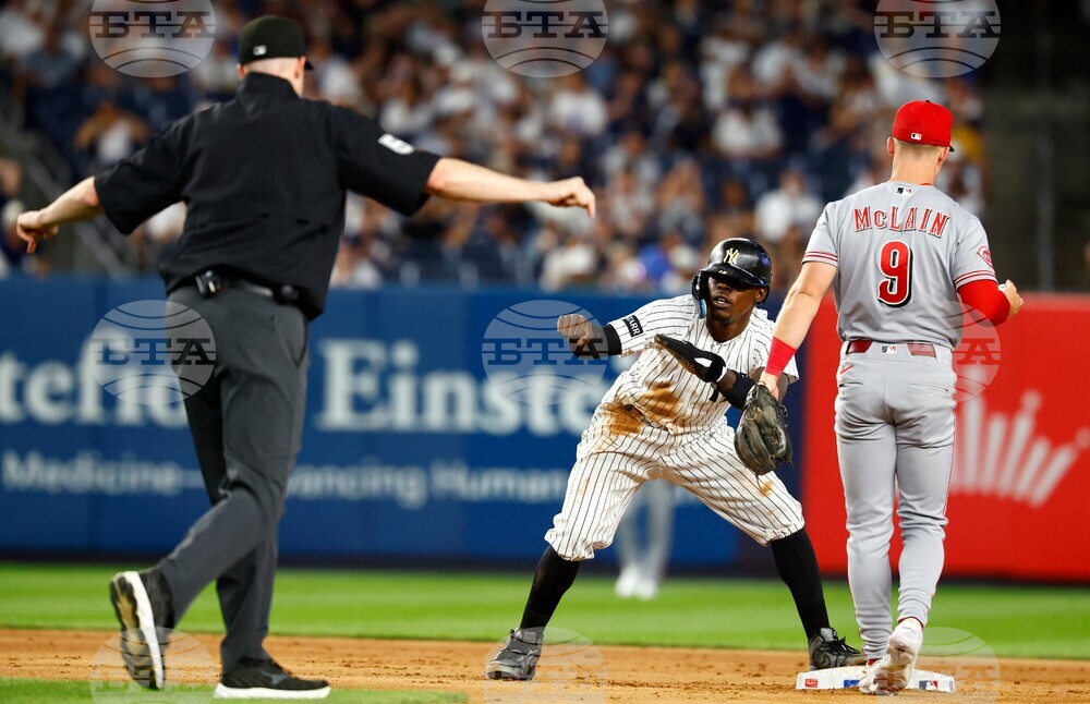 Reds Yankees Baseball