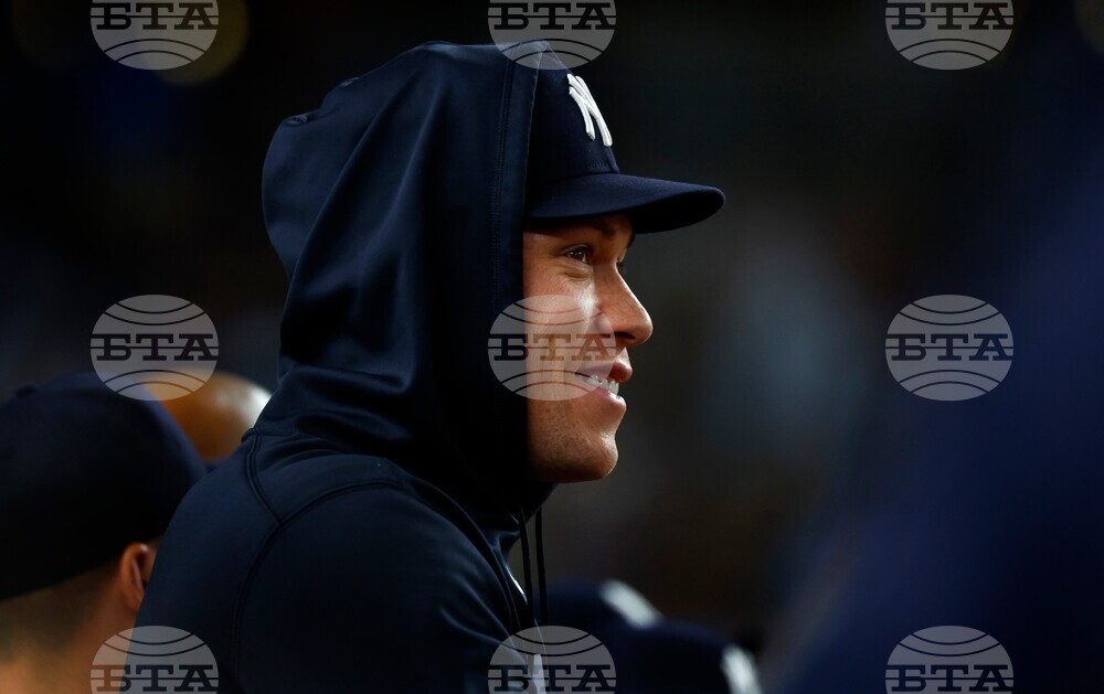 Reds Yankees Baseball