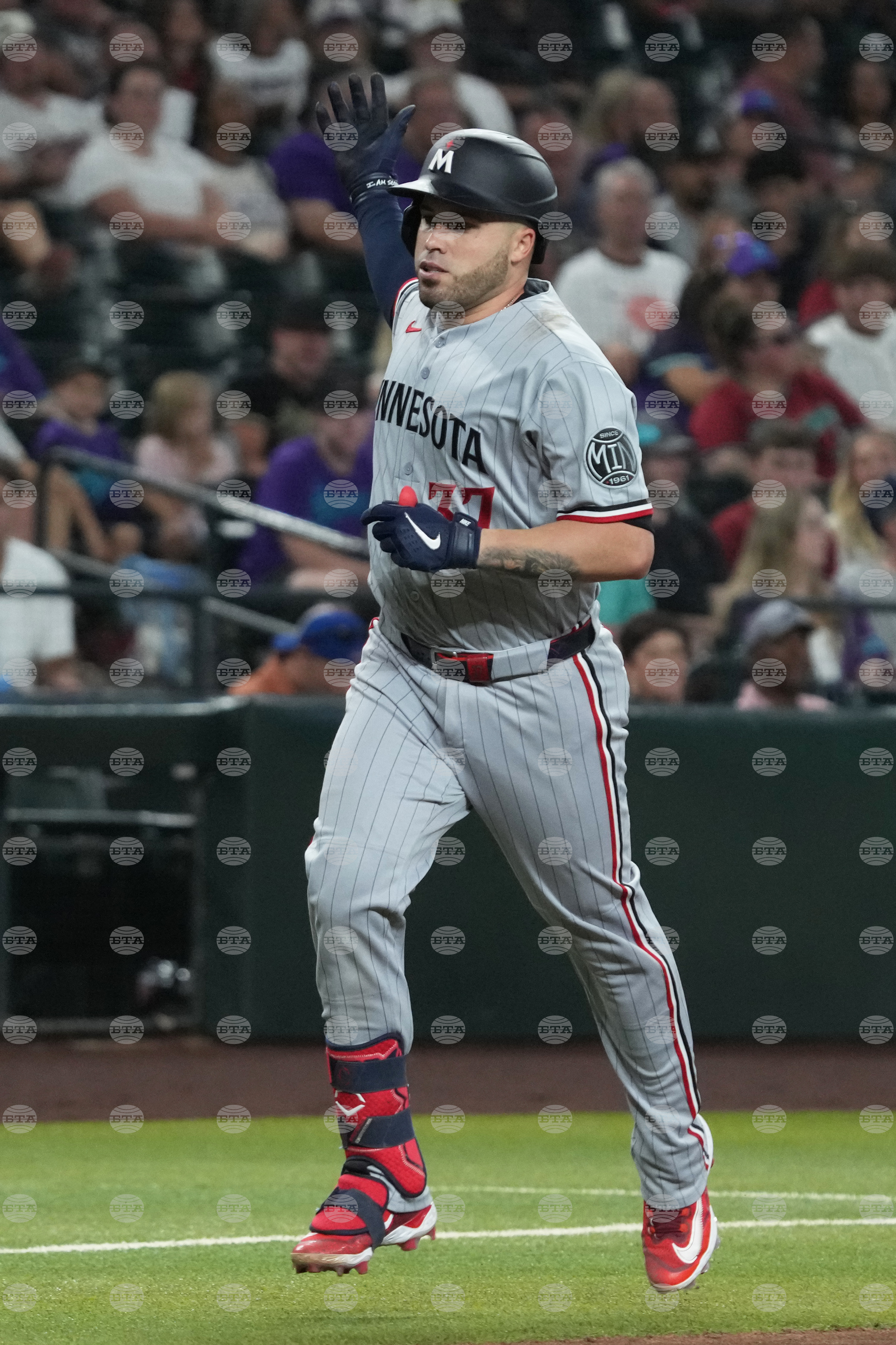 Twins Diamondbacks Baseball