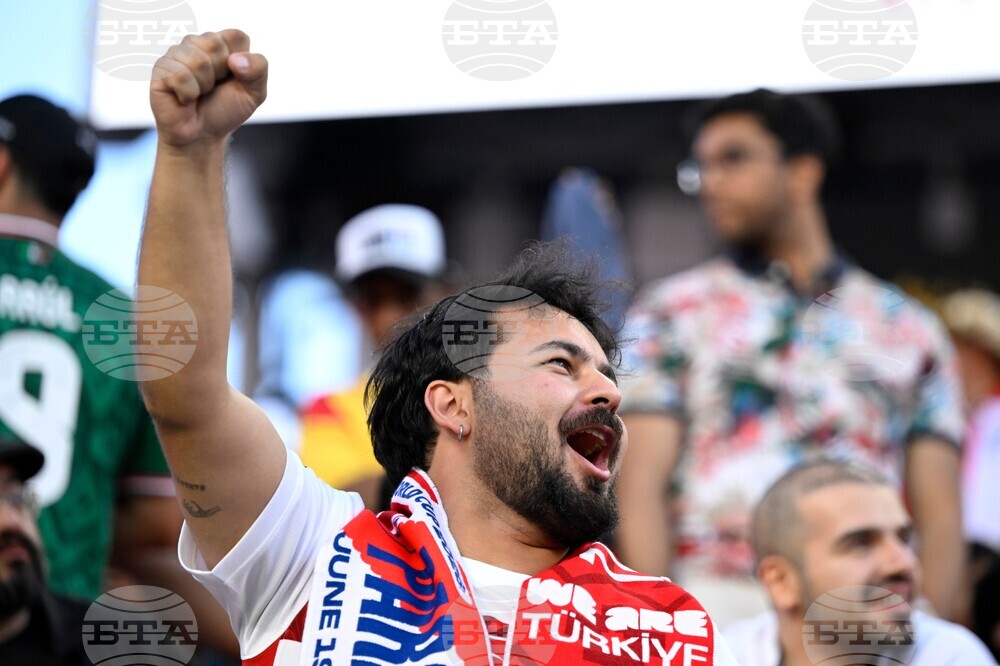 Paraguay Turkey WCup Soccer