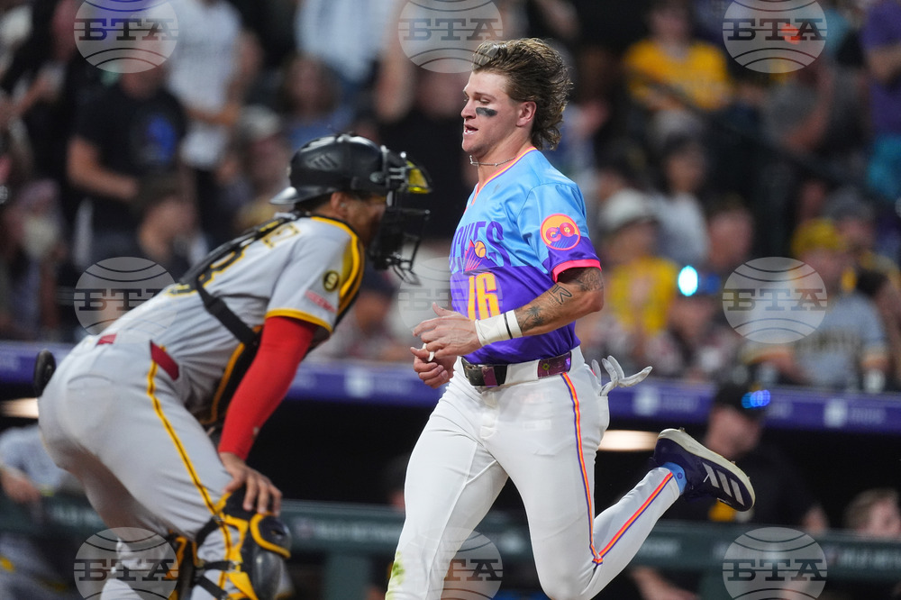 Pirates Rockies Baseball