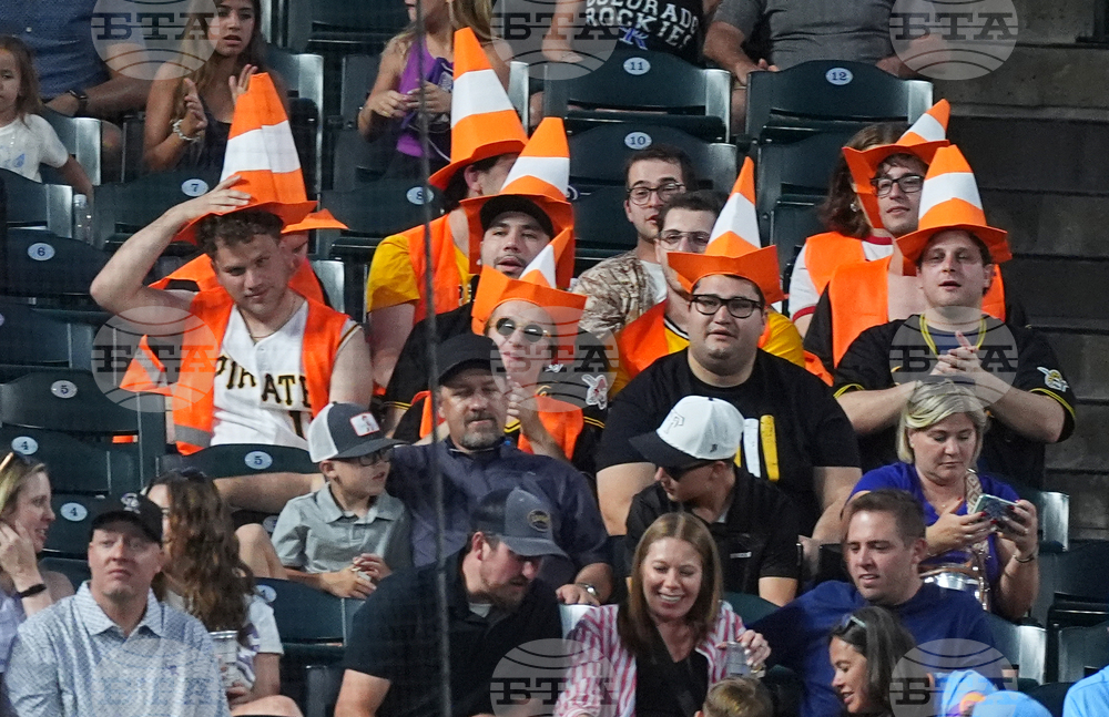 Pirates Rockies Baseball