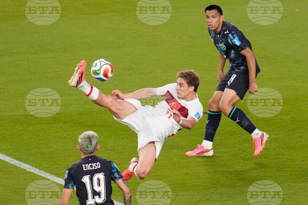 Paraguay Turkey WCup Soccer
