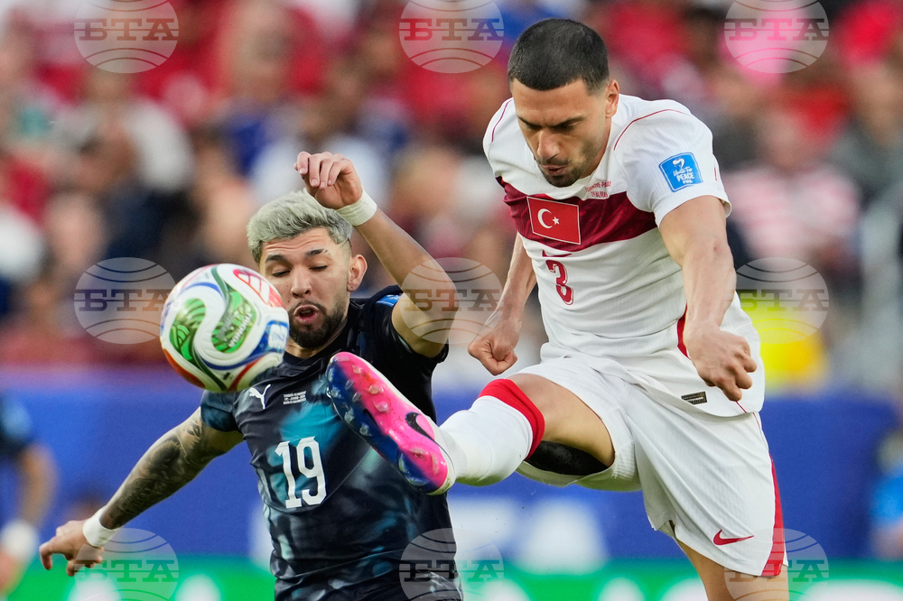 APTOPIX Paraguay Turkey WCup Soccer