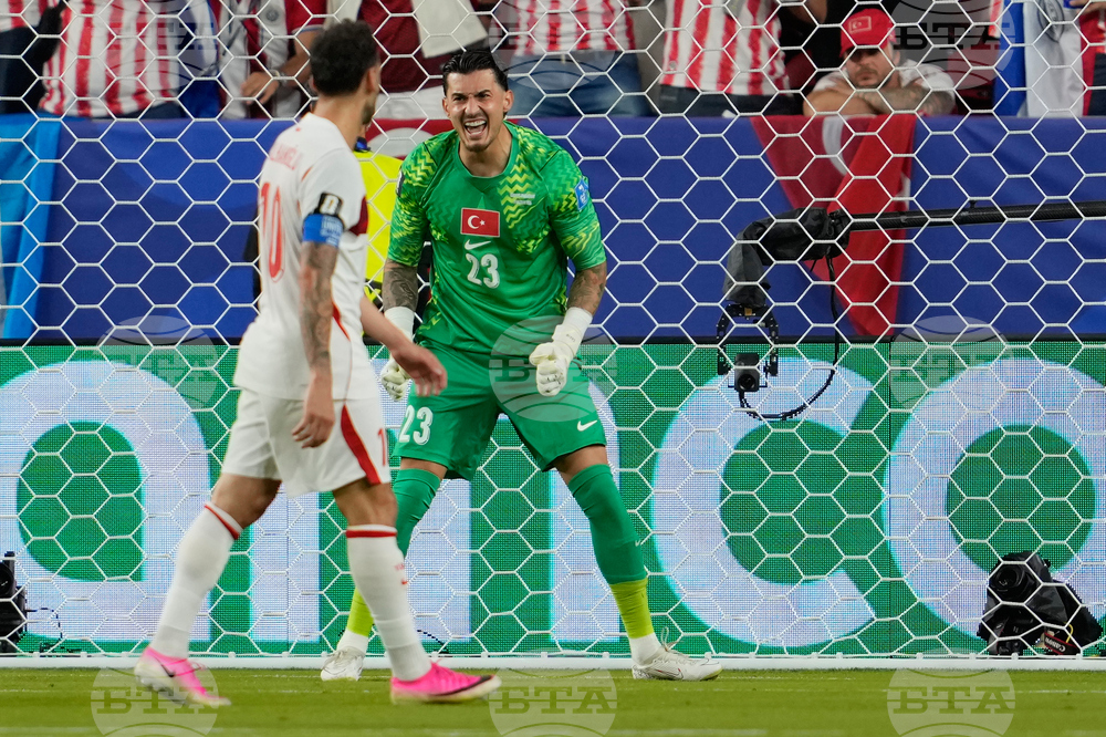 Paraguay Turkey WCup Soccer