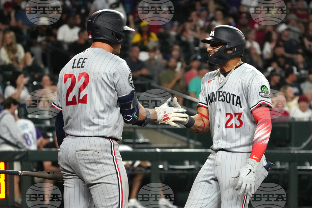 Twins Diamondbacks Baseball