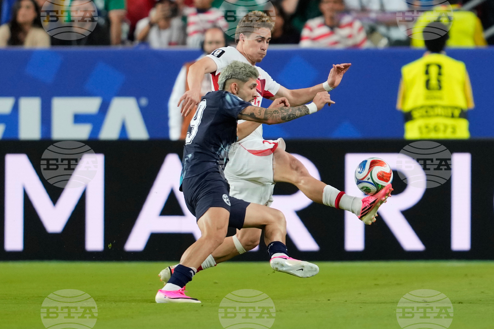 Paraguay Turkey WCup Soccer