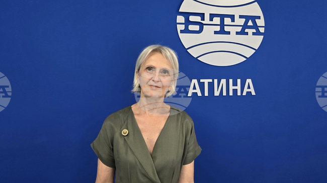 Неделното училище „Васил Левски“ в Атина ще създаде свой училищен химн, заяви ръководителят му Мая Лунголова