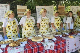 Село Крушари - Празник на гърнетата