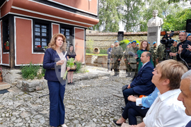 Копривщица - родова среща на Каблешковия род - Илияна Йотова