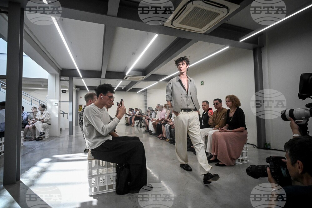 Italy Fashion Paul Smith S/S 27