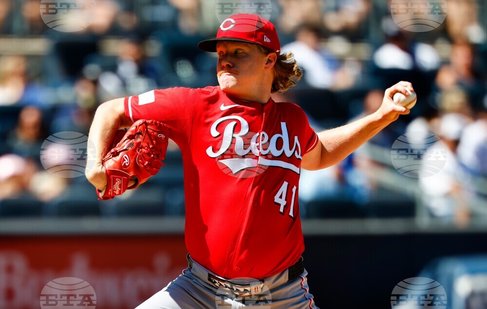 Reds Yankees Baseball