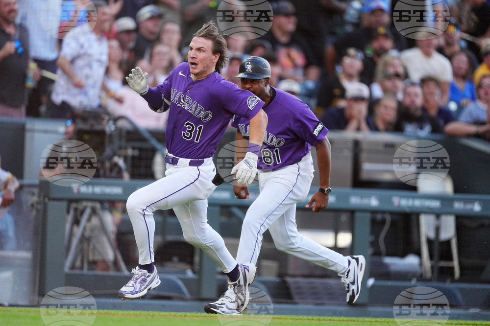 Pirates Rockies Baseball