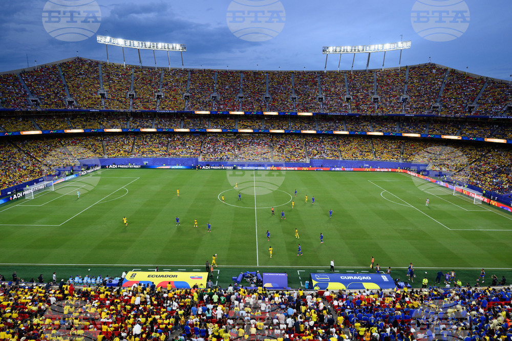 APTOPIX Curacao Ecuador WCup Soccer