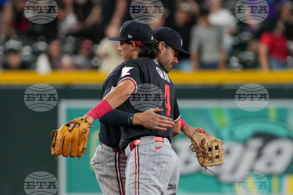 Twins Diamondbacks Baseball