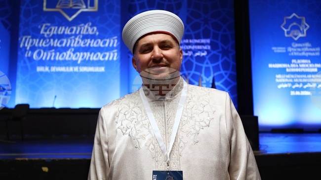 New Grand Mufti and Supreme Muslim Council Chairman Elected at National Conference