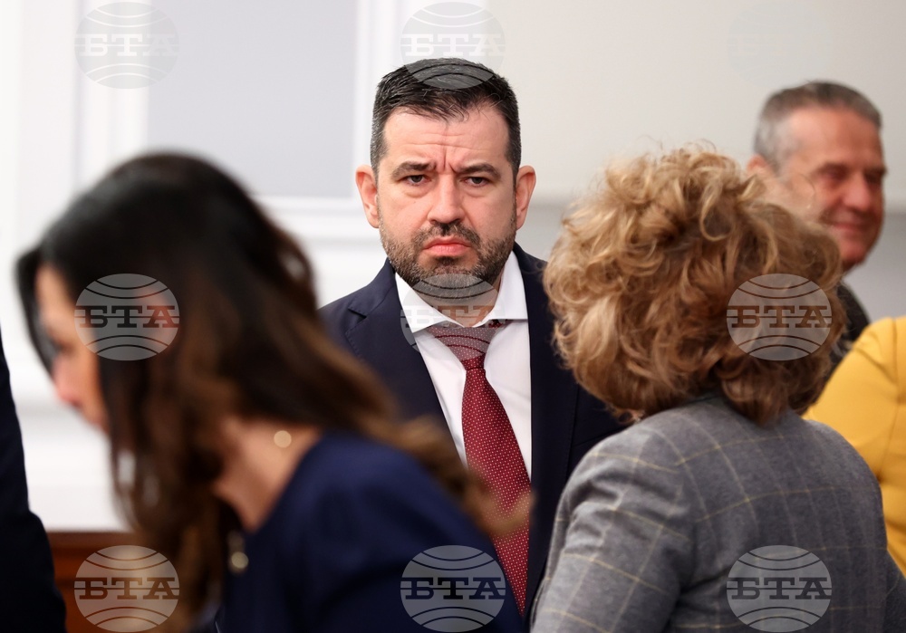 НСТС - заседание - Момчил Мавров