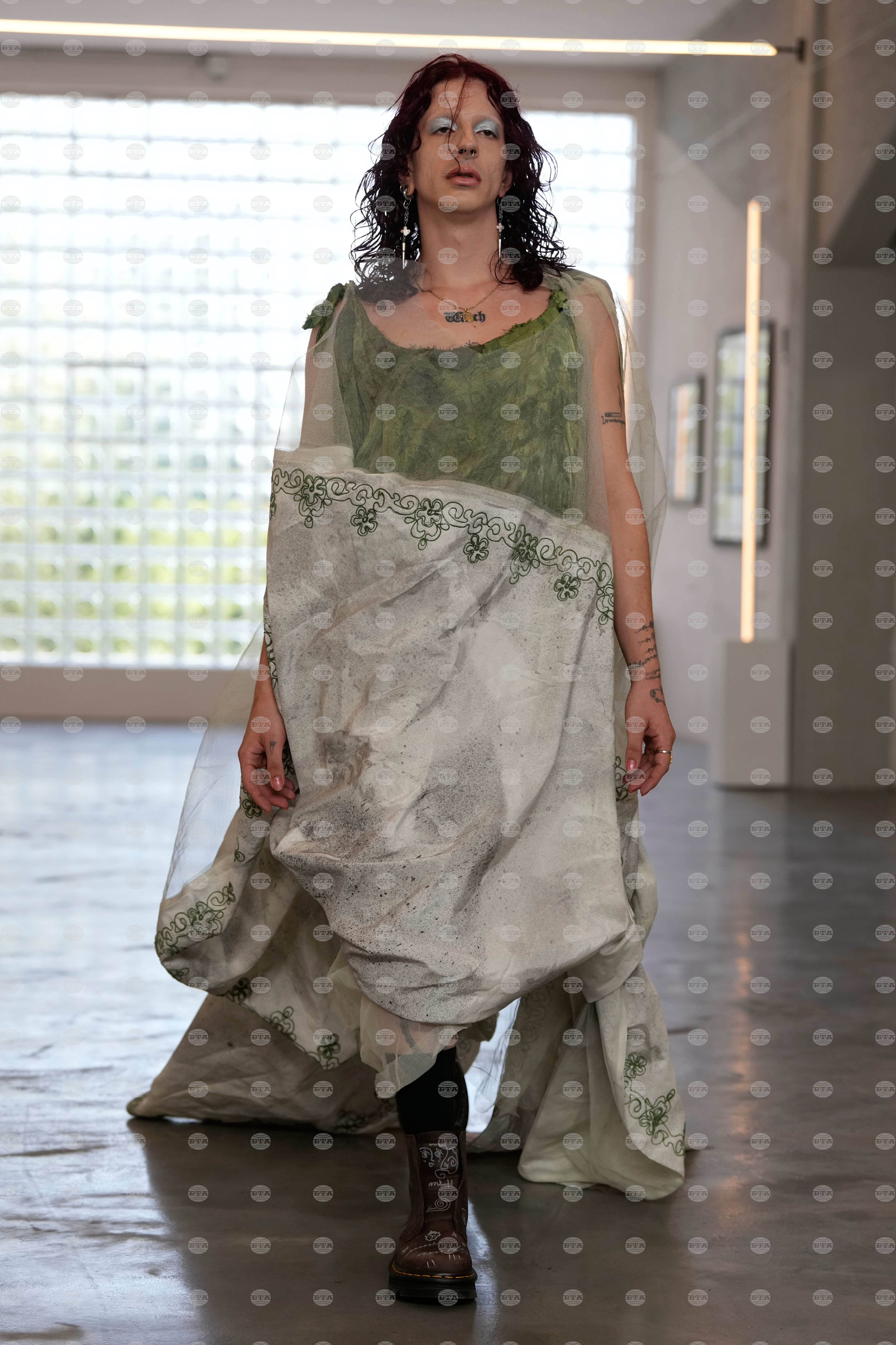 Italy Fashion Simon Cracker S/S 27