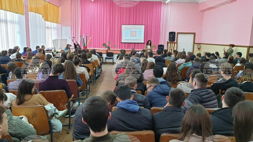 Делегация от Благоевградския университет представи в Молдова кандидатстудентската си кампания