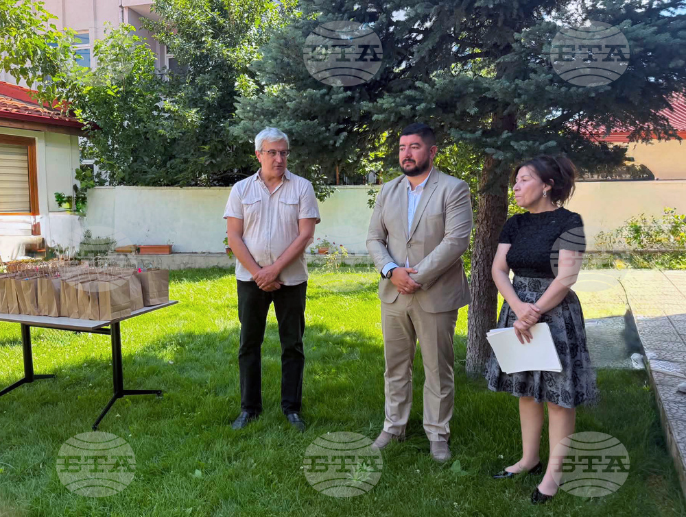 Турция - Одрин - Българско неделно училище „Отец Александър Чъкърък”