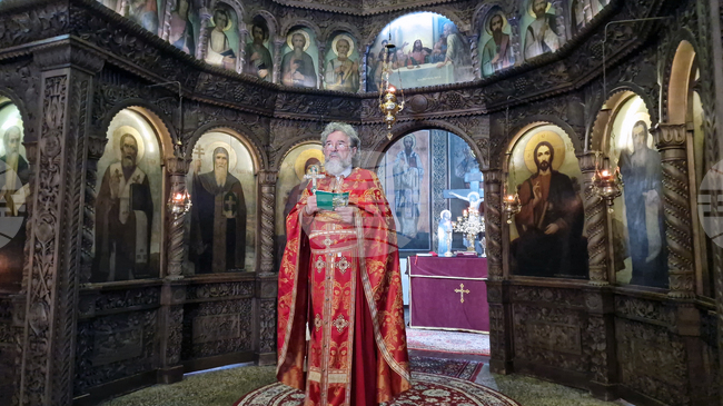 Да богатеят в Бога, а не в земни блага, призова миряните ставрофорен иконом Славчо Проданов 