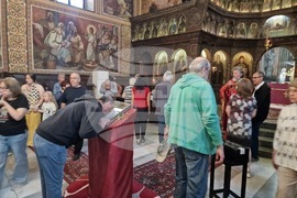 Търговище - храм „Св. Йоан Рилски“ - неделна служба