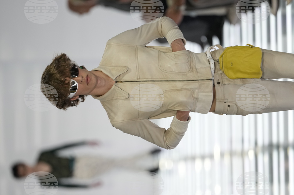 Italy Fashion Prada S/S 27