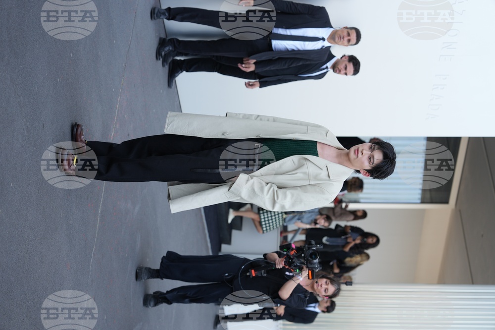 Italy Fashion Prada S/S 27