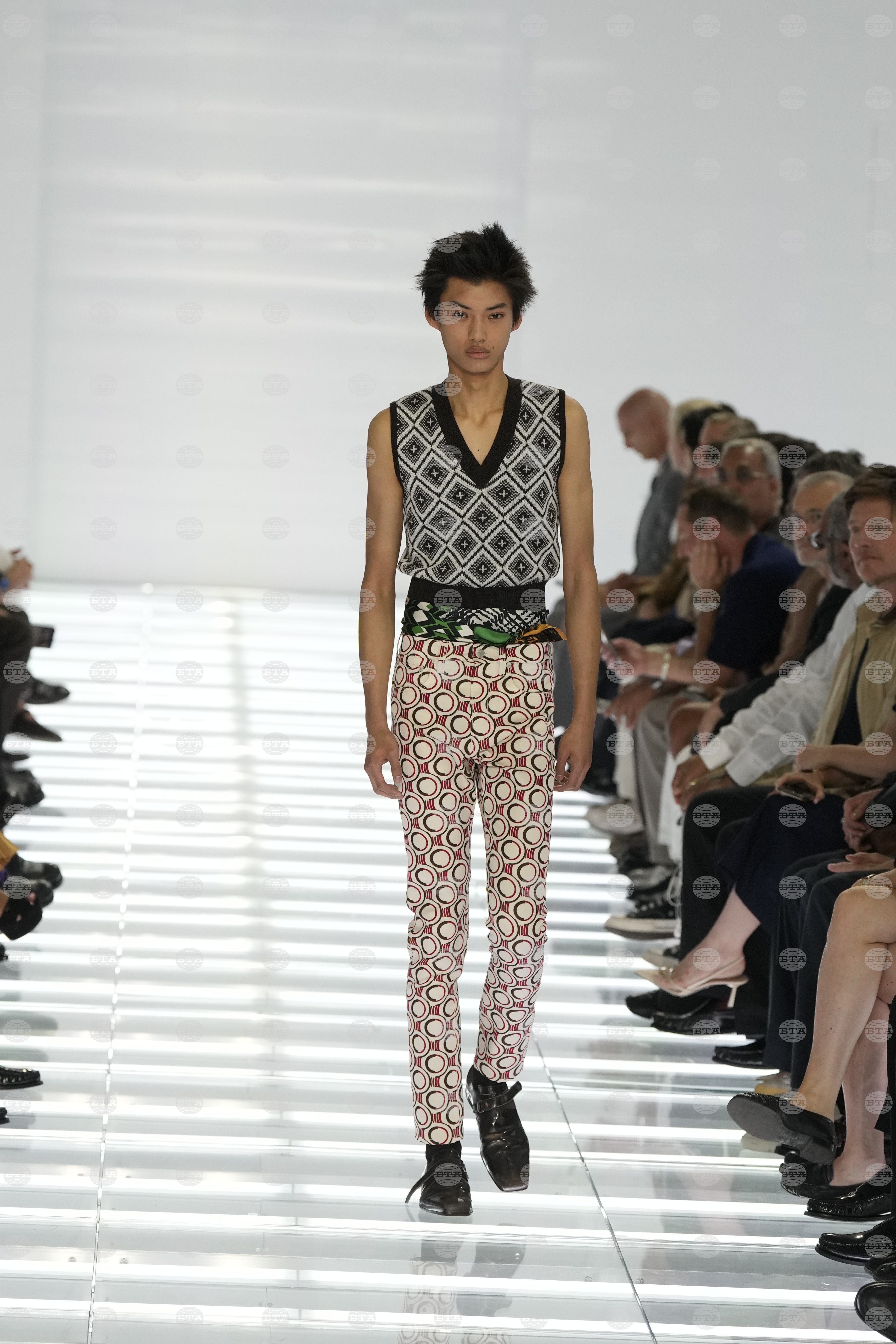 Italy Fashion Prada S/S 27