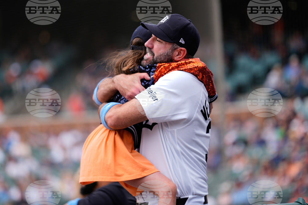 White Sox Tigers Baseball