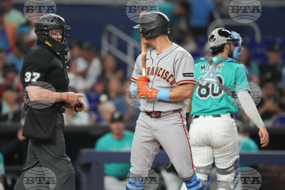 Giants Marlins Baseball